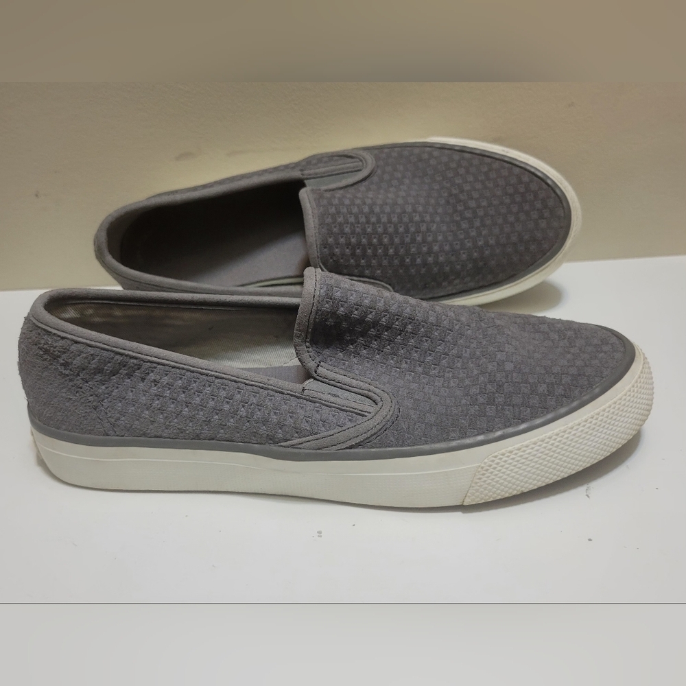 Sperry Seaside Emboss Suede Grey Slip-on